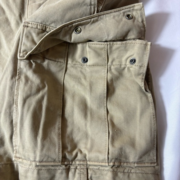 Banana Republic Cargo Shorts Adjustable Waist Buckles Snap Pockets Tan Size 31 - Picture 5 of 15